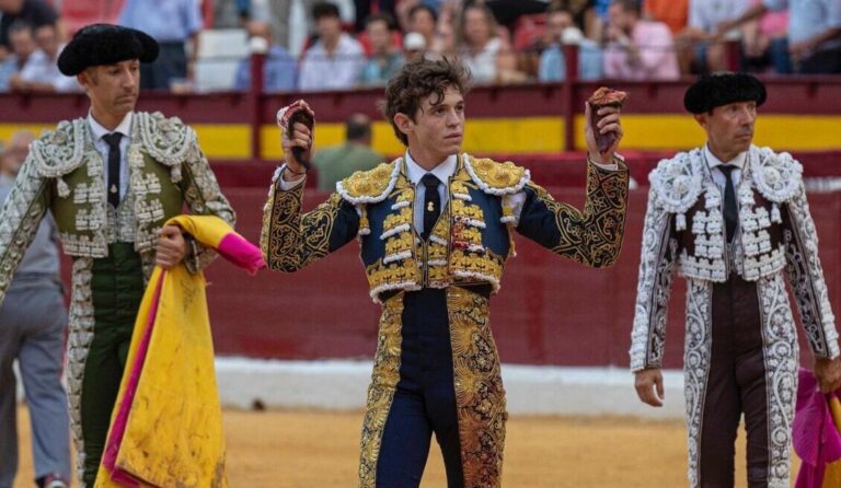 pour couronner une année de consécration