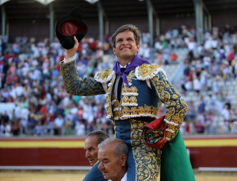 El Juli, Manzanares et Rufo, en détail, dans le tiers de Palencia (Direct)