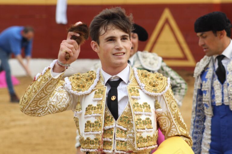 « Je viens de frapper un coup important sur la table et je veux qu&rsquo;il se répète à Arganda »