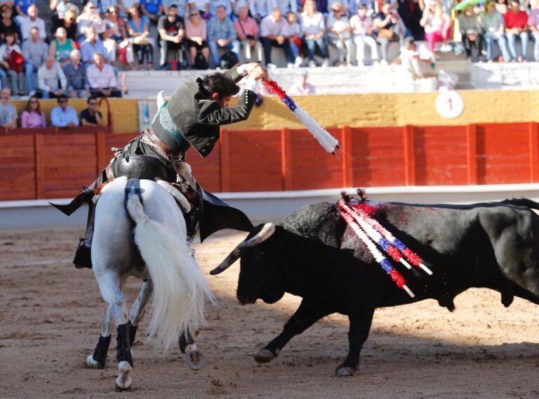 Nouveau sommet de Ventura, aux côtés de Manzanares à Guadalajara