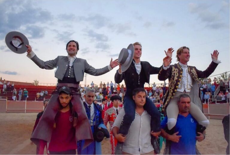 Rejones : Tubes de Sebastián Fernández, Adrián Venegas ;  Rui Fernandes, Duarte Fernandes…