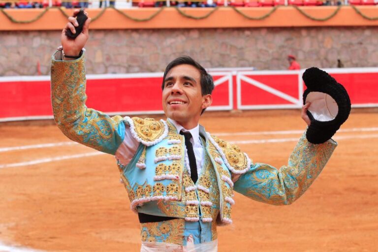 Romero et « Platerito », oreille pour queue de cheval à Zacatecas