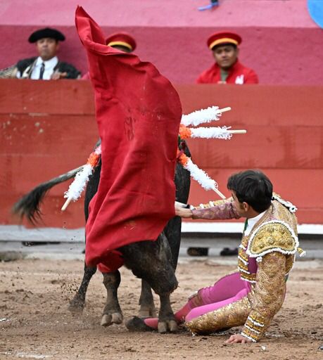 Arturo Macías, blessé à la cheville après sa mésaventure à Pachuca