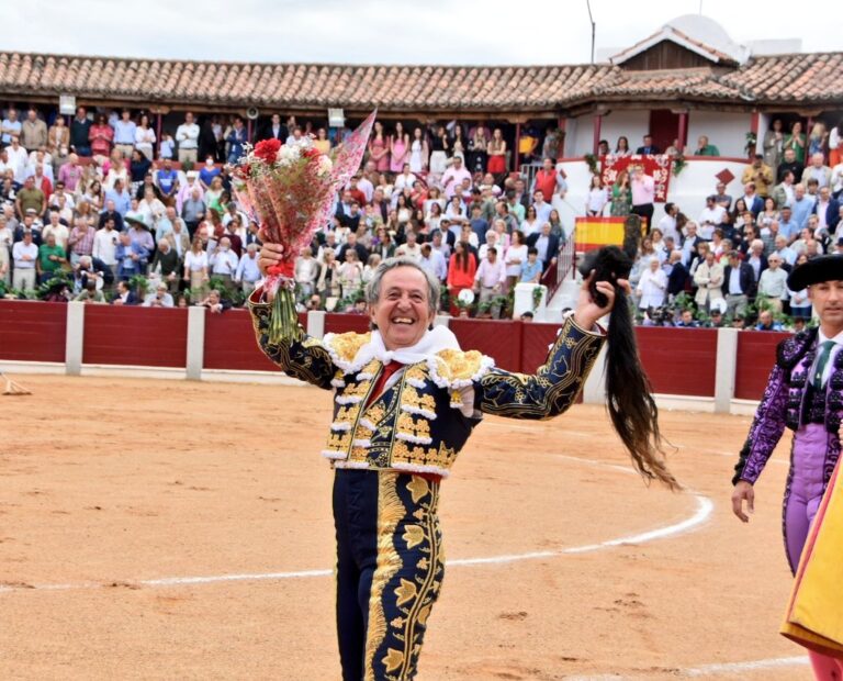 La jeunesse taurine de Salamanque décerne le VII prix &lsquo;Valeurs de la tauromachie&rsquo; à &lsquo;El Niño de la Capea&rsquo;