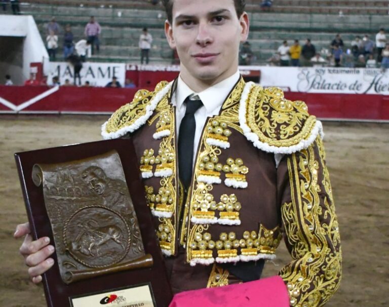 Rubén Núñez, &lsquo;Trophée Manuel Capetillo&rsquo; de Guadalajara;  possible blessure d&rsquo;Alejandro Adame