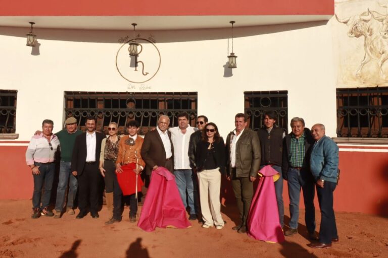 Fonseca tente Pedro Haces et ses fils dans le ranch