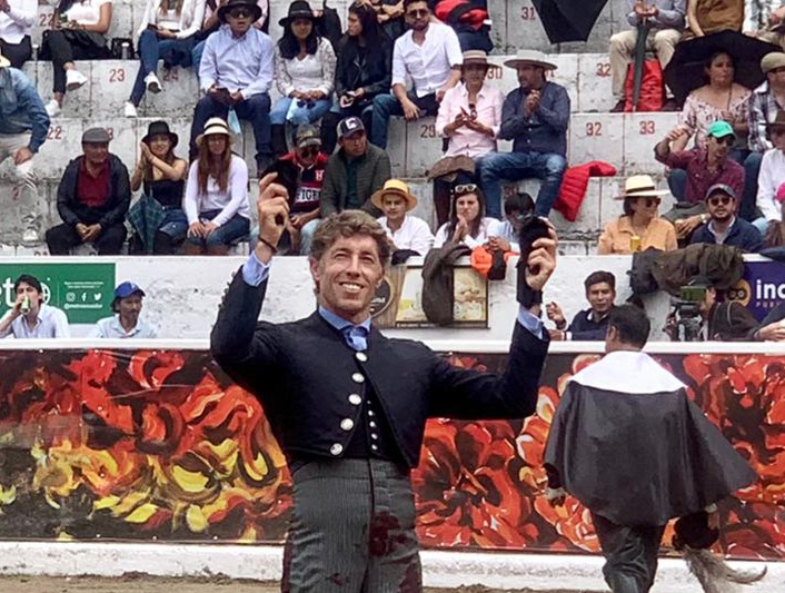 Deux épis Manuel Escribano, plénitude au festival de Latacunga