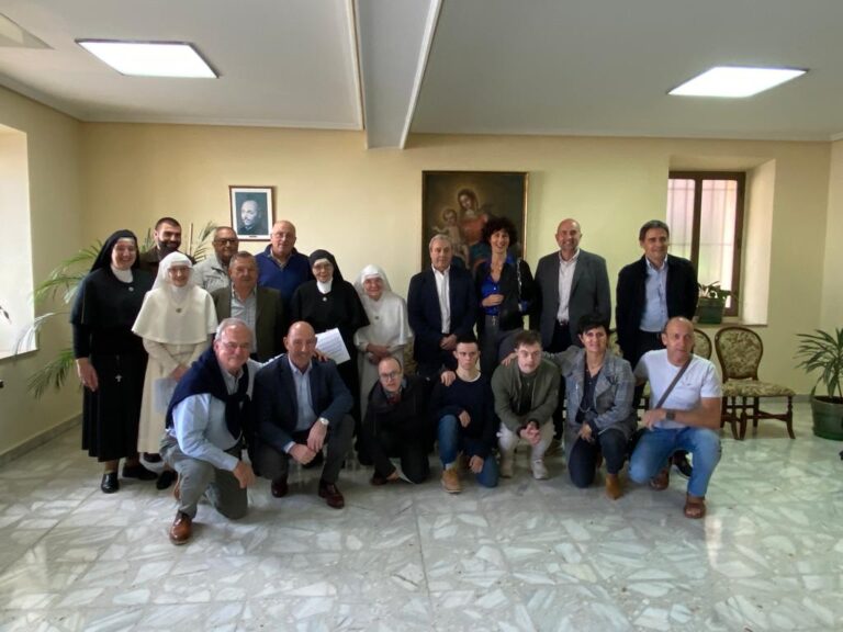 Exemple Azpeitia : 8 000 euros de prestations à des fins sociales