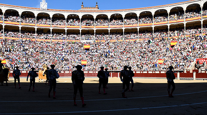 San Isidro avec des affiches le 1er février