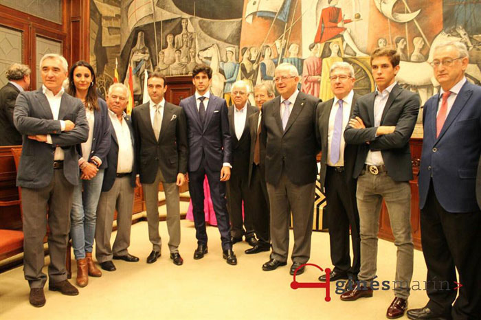 Aujourd&rsquo;hui, à Saragosse, la corrida de la presse a été présentée à la Foire du Pilar