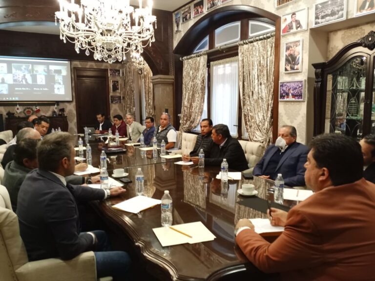 Pedro Haces convoque les hommes d&rsquo;affaires les plus importants du Mexique pour tenir tête aux prohibitionnistes