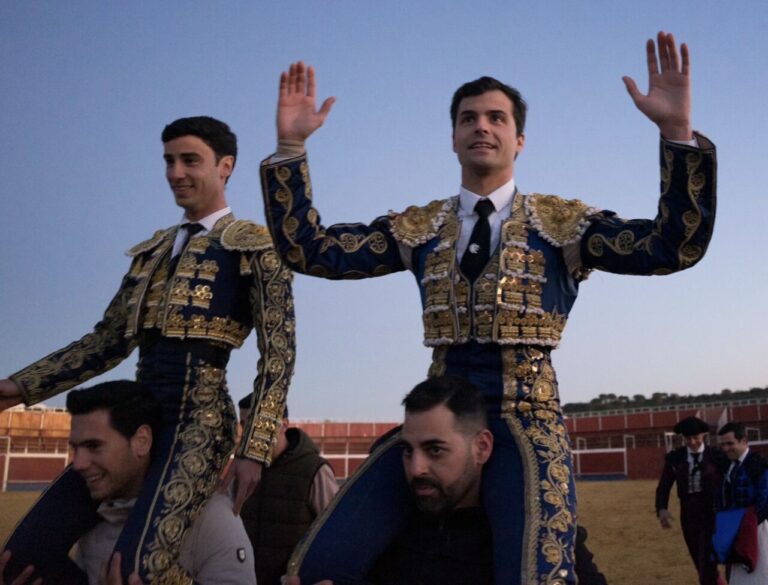 Six oreilles et une queue et mésaventure de Riberita de Codo à Lucena del Puerto