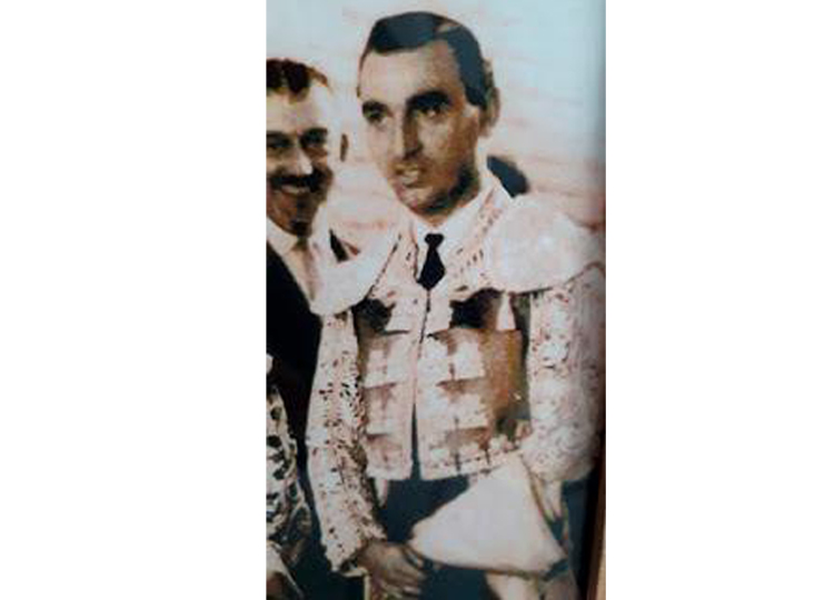 Adieu au grand banderillero Antonio Luque Gago