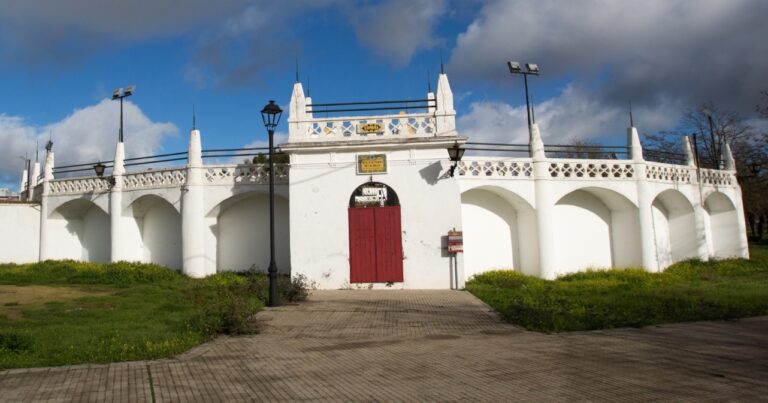 Corrida avec Picadores à Cazalla de la Sierra (Séville)