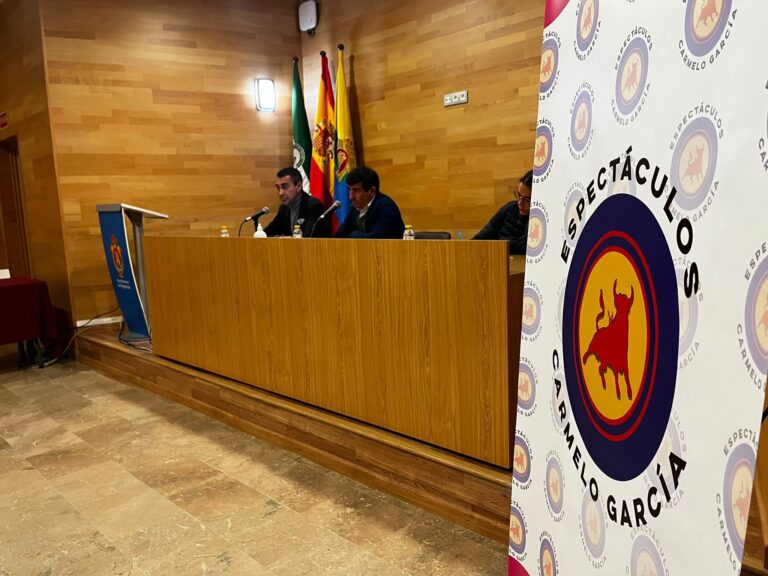 « La prochaine Foire Royale d&rsquo;Algésiras aura un concours de corrida pour le bétail »