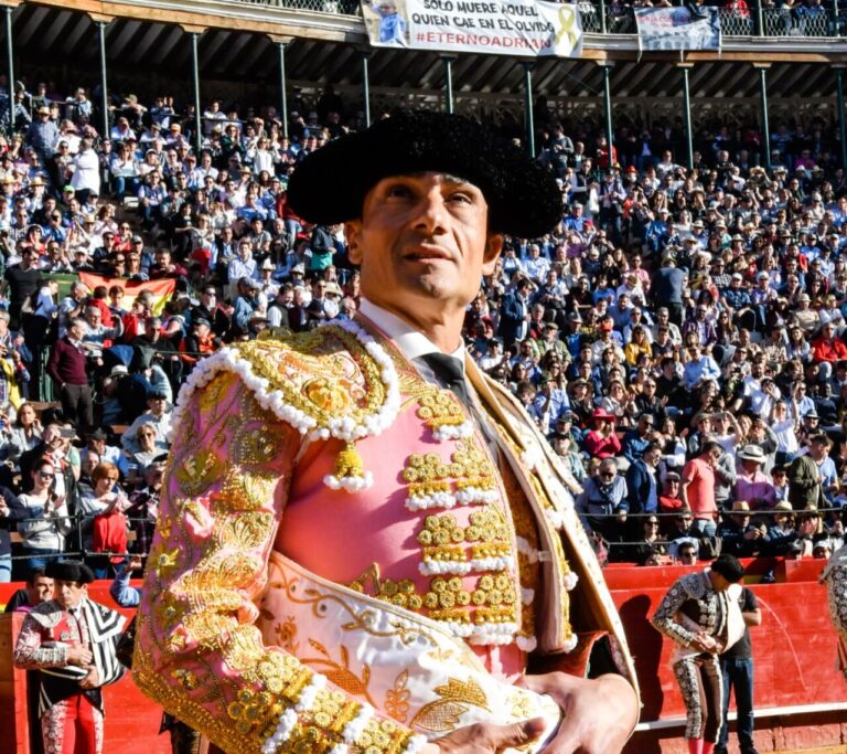 Ureña: « Le pari sur Fallas me rend chaque jour plus excité, je le devais à moi-même et je le devais aux fans »