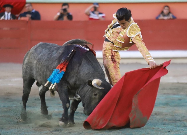 San Román se bat aussi avec classe