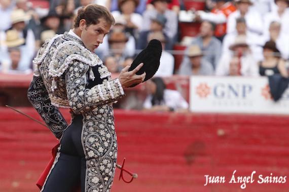 Manuel Canorea et Leandro, représentants d&rsquo;Arturo Saldívar