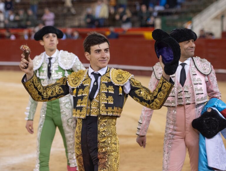 Nek Romero entre sur l&rsquo;affiche de la corrida de la Virgen de los Desamparados
