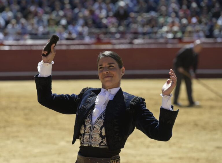 Oreille pour Lea Vicens après une performance vibrante (Directo Valencia)