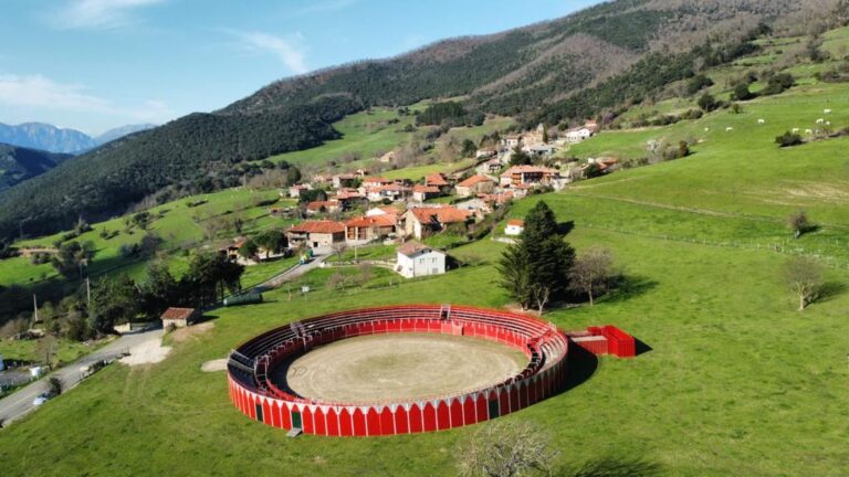 Cantabria convient pour la deuxième année consécutive pour la promotion de la corrida dans les municipalités à risque de dépeuplement
