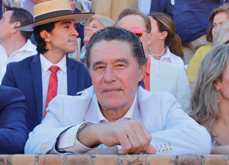 Campuzano parrainera la présentation de &lsquo;Más allá de la palabra&rsquo;, une œuvre de Paco Villaverde