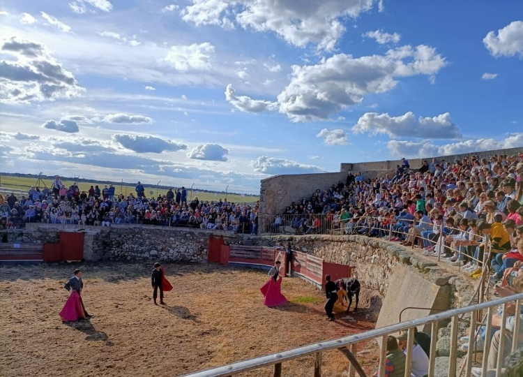 L&rsquo;ermitage de Nuestra Señora de los Remedios de Buenamadre donnera à nouveau des corridas le lundi des eaux
