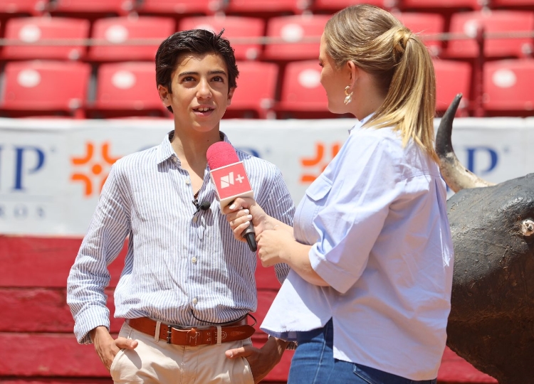 Marco Pérez, réception avec style au Mexique