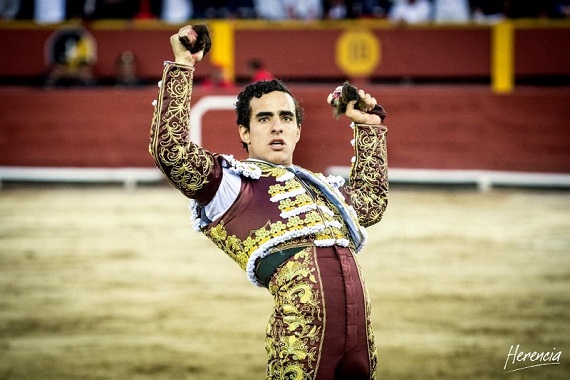 Joaquín Galdós et Román dans l&rsquo;alternative de Samuel Calderón