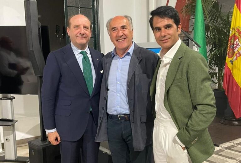Joaquín Moeckel et Salvador Vega, présents à la deuxième session de la XXXVI Conférence d&rsquo;Algésiras