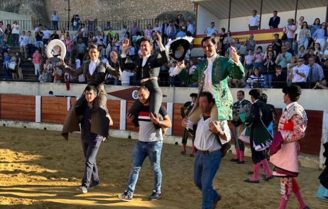 Leonardo Hernández, Lea Vicens et Paco Velasquez triomphent à Olmedo
