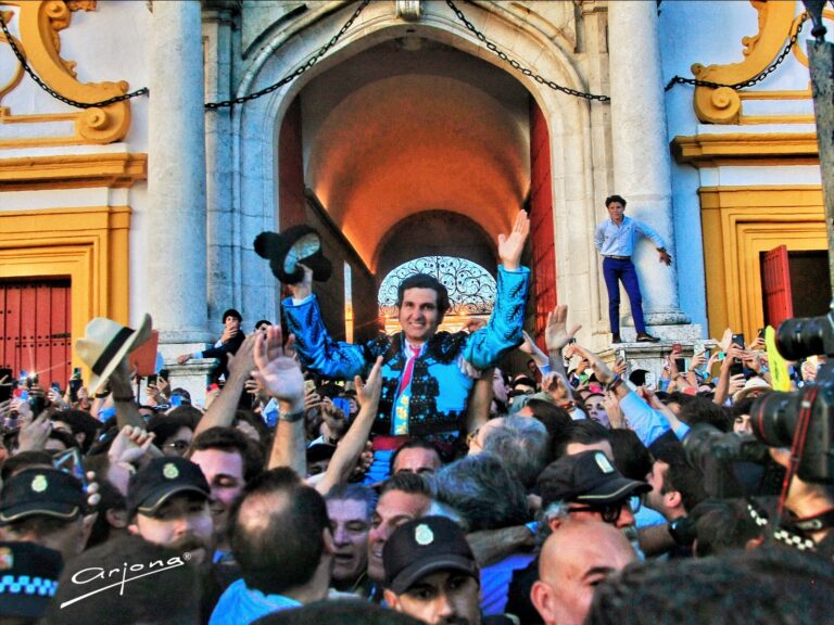 Morante de la Puebla, « XXXIIIe meilleure leçon de torero » de l&rsquo;Aula Taurina Sevilla
