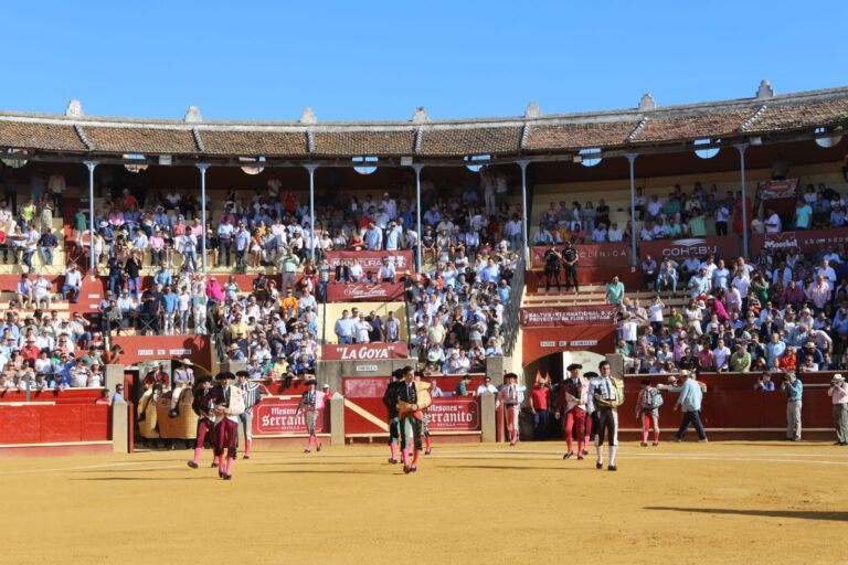 Emilio de Justo gracie l&rsquo;esturgeon d&rsquo;El Torero à Sanlúcar de Barrameda