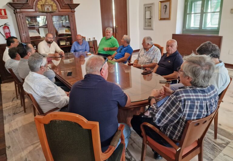 Le conseil municipal aborde la deuxième édition de la proclamation de la tauromachie de la ville d&rsquo;El Puerto de Santa María avec les clubs