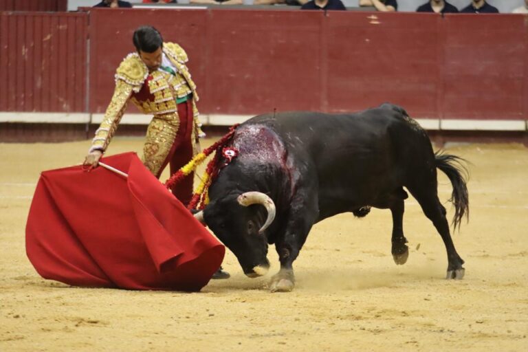 Le retentissant Emilio de Justo : quatre oreilles à Burgos