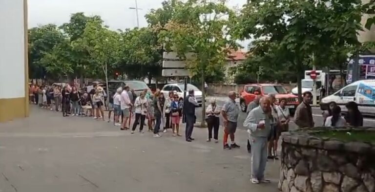 Les taureaux déchaînent la folie à Santander
