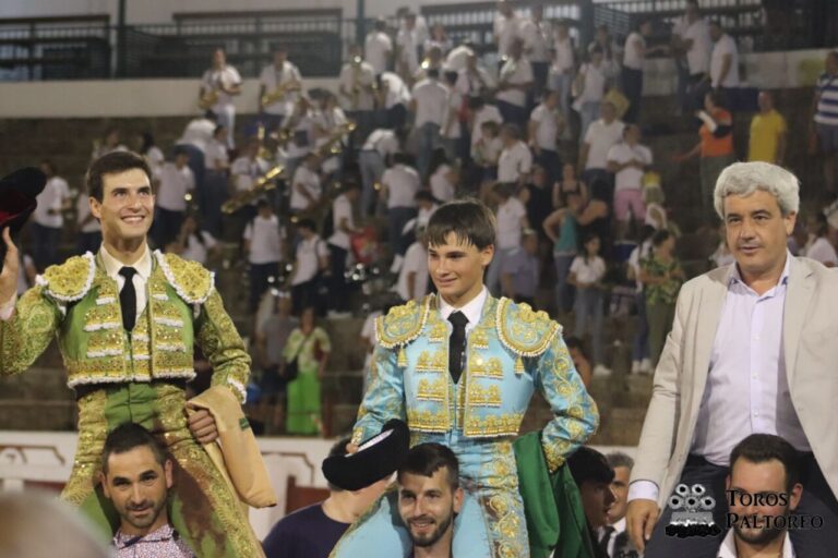 Quatre épis de Samuel Navalón et impact de Daniel Moset à Manzanares avec une grande corrida de López Gibaja