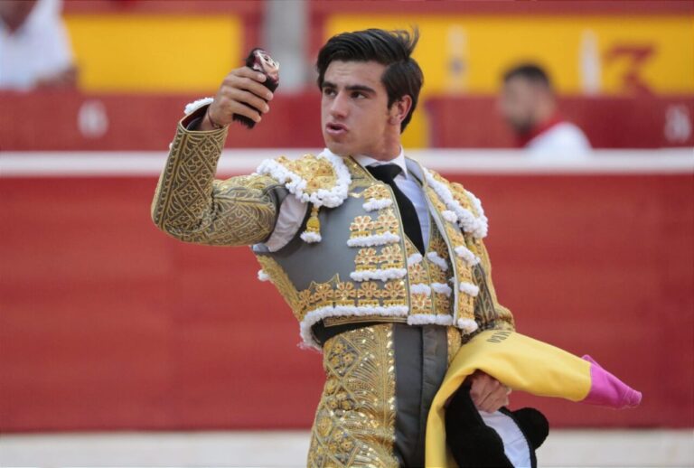 Retour sur le ring de Juan Leal, dans un autre travail sérieux dans le troisième (Direct : Pamplona)