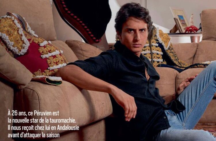 Roca Rey, protagoniste du magazine français Paris Match