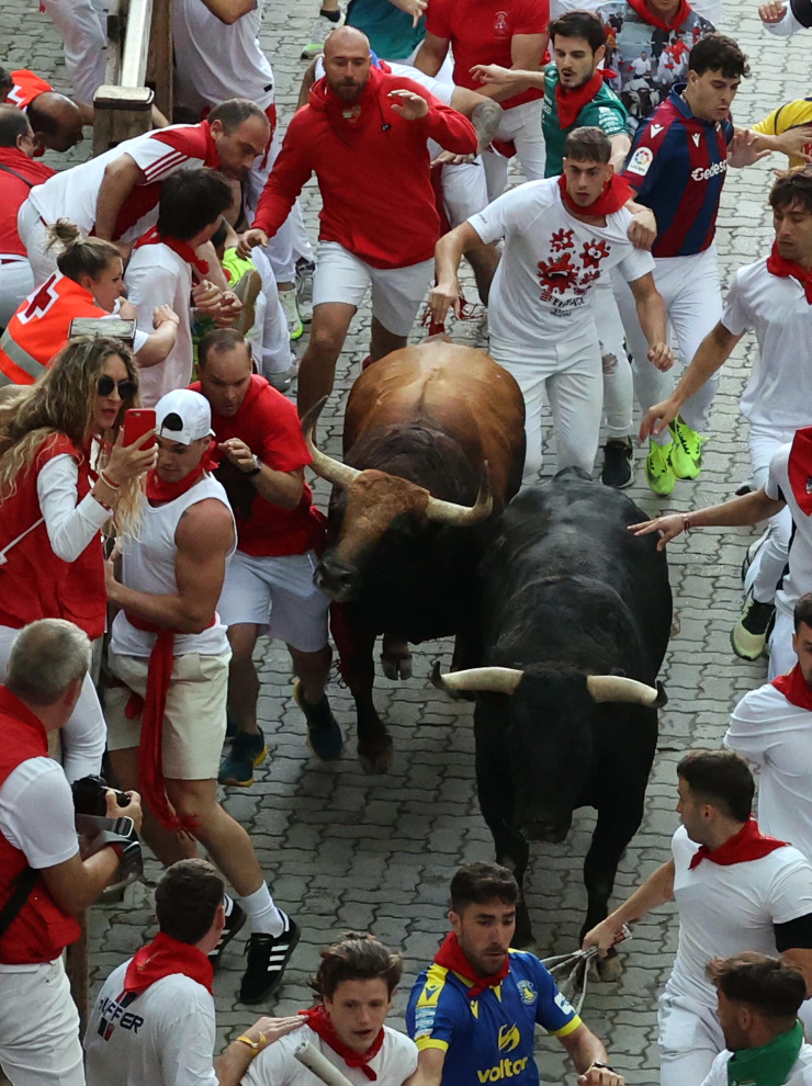 Une partie des blessés de la sixième course des taureaux de San Fermín