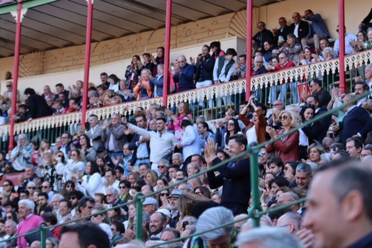 Attente maximale avant la vente de billets simples à la foire taurine de Valladolid