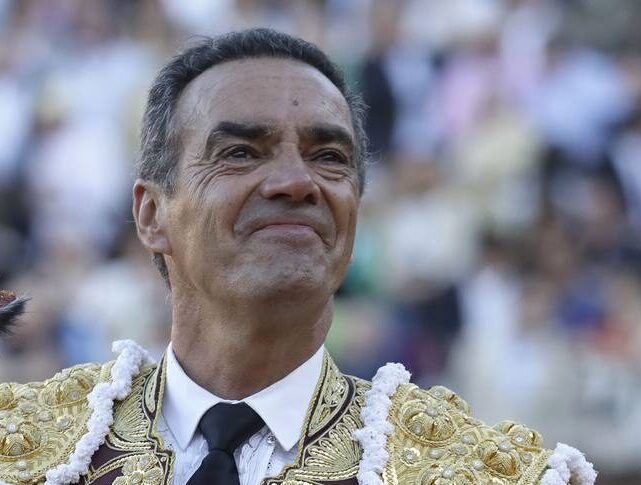 Le Cid pardonne &lsquo;Harpía&rsquo;, de Fuente Ymbro et Escribano coupe une queue dans un grand spectacle à Tarifa