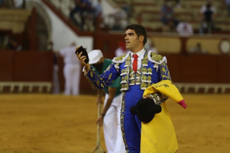 Le torero Juan de María annonce qu&rsquo;il a un cancer