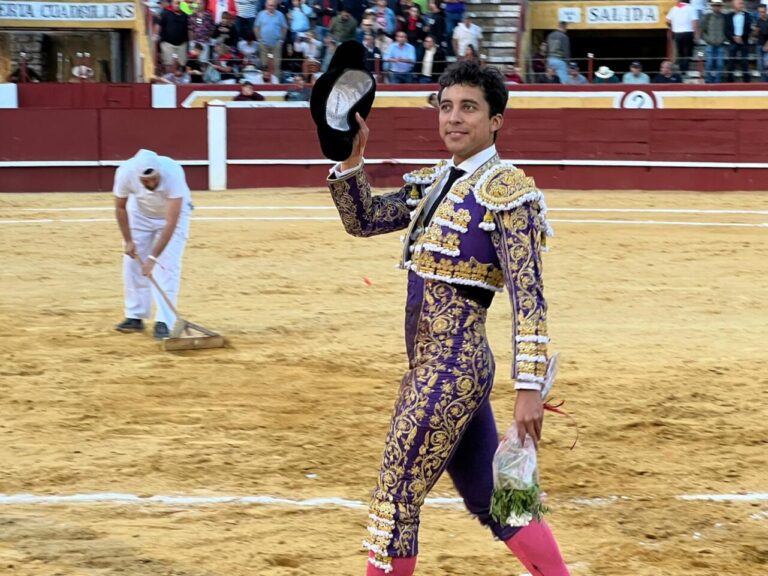 Leo Valadez, une autre touche d&rsquo;attention à Cuéllar