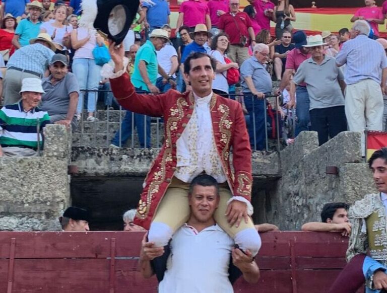 Paco Velasques triomphe à Piedrahita (Autres festivités…)