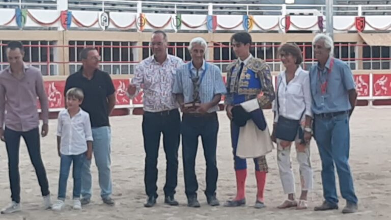 Plus de génisses : Solalito remporte la Veste d&rsquo;Or de Saint-Gilles ;  triomphes de Víctor Hernández, Jesús Romero, Víctor Cerrato,…