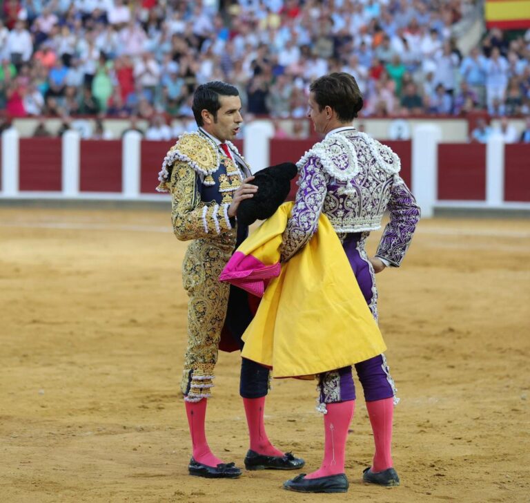 C&rsquo;est ainsi que nous vous avons parlé du face-à-face entre El Juli et Emilio de Justo avec les « Victorinos » à Valladolid (En ligne)