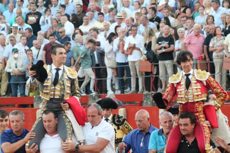 Curro Díaz y Manzanares, Puerta Grande à Úbeda avec une super ambiance