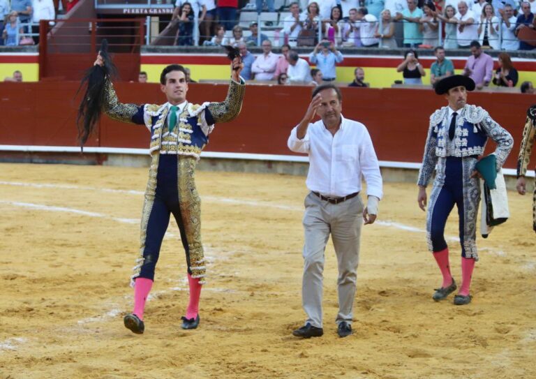 Fernando Adrián gracie le courageux sixième, &lsquo;Finito&rsquo;, de Zacarías Moreno (Direct: Palencia)