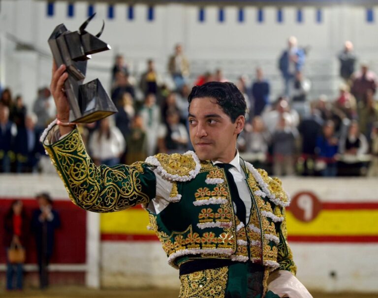 Mario Navas est proclamé vainqueur du Circuit Castilla y León 2023